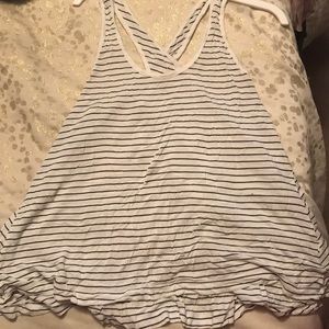 Gap striped tank